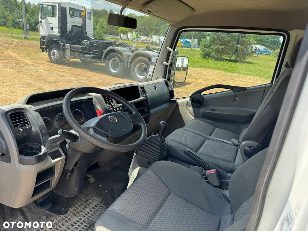 Nissan Cabstar - 6