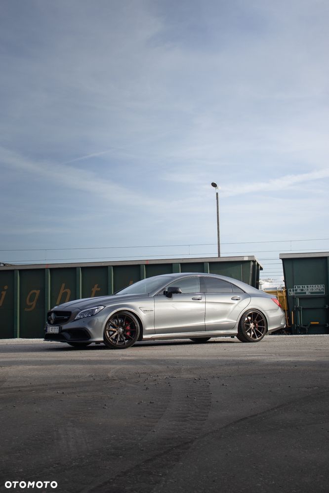 Mercedes-Benz CLS 63 AMG S 4-Matic - 5