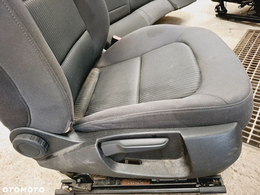 Fotele Kanapa Oparcie Boczki Welur Audi A4 B8 Sedan - 12