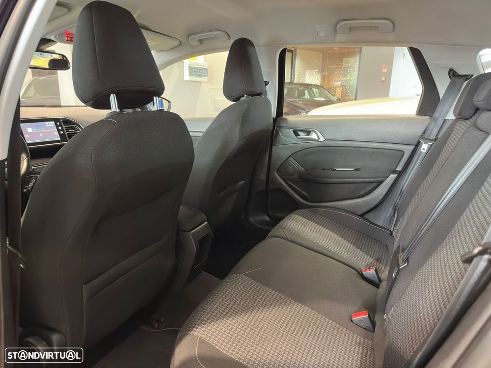 Peugeot 308 1.5 BlueHDi Active Pack - 29