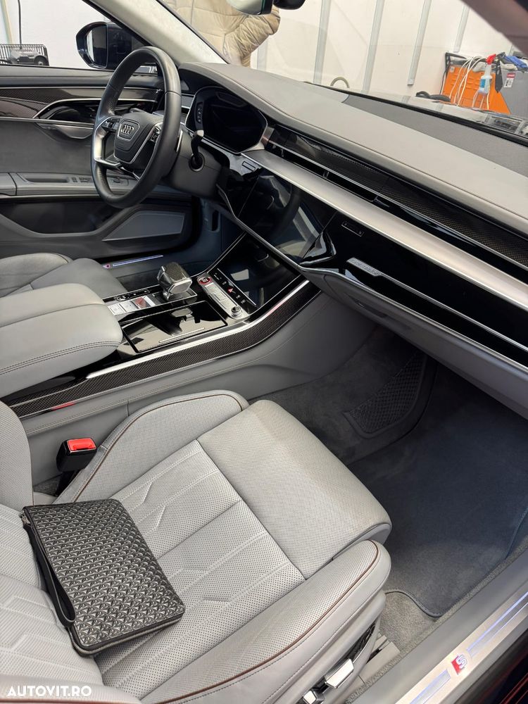 Audi S8 TFSI quattro tiptronic - 4