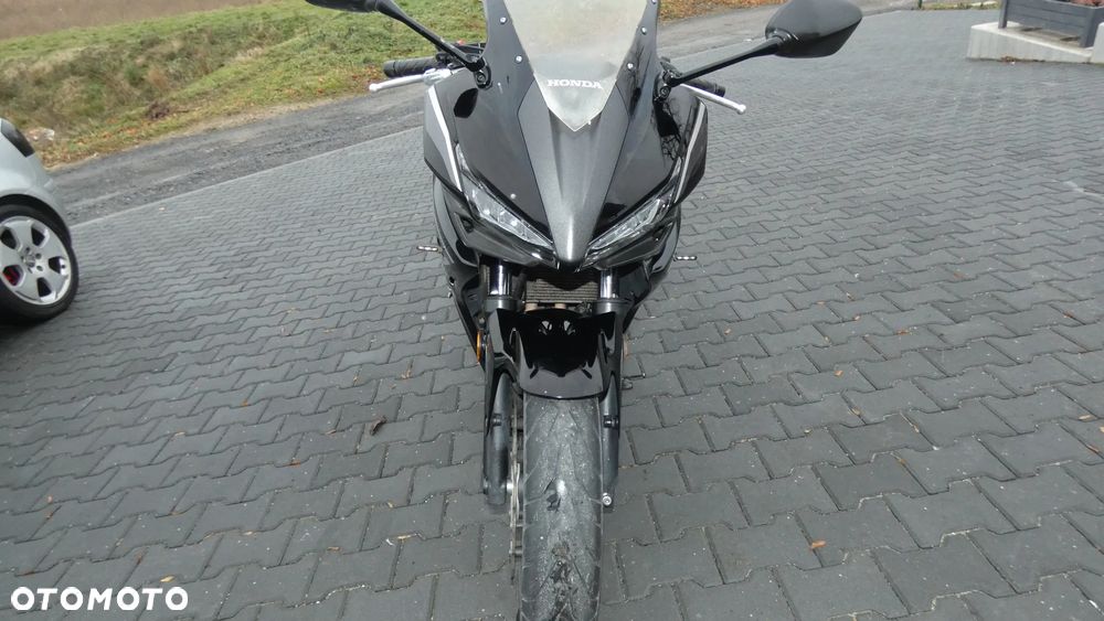 Honda CBR - 4