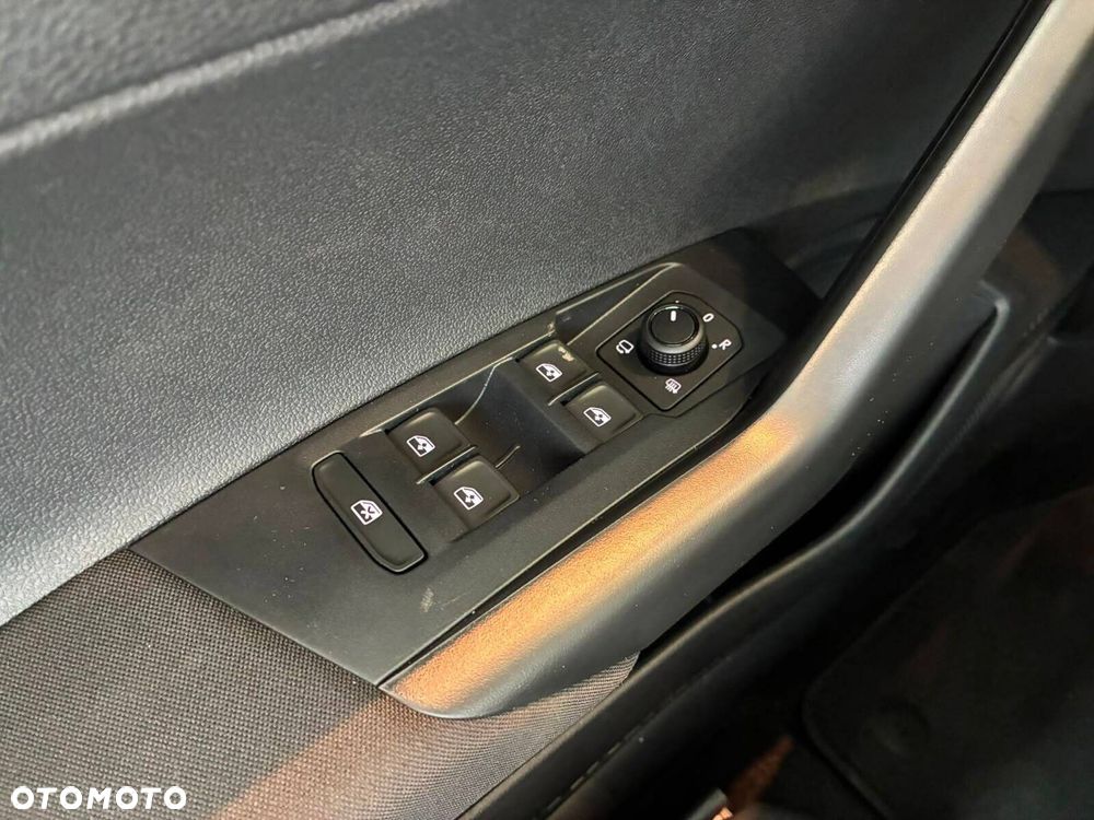 Volkswagen Taigo - 20