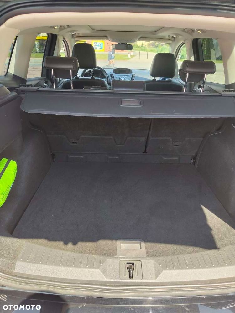 Ford Kuga 2.0 TDCi 4WD Titanium Plus - 22