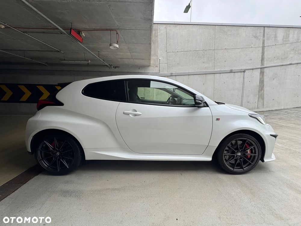 Toyota Yaris GR 1.6 Dynamic - 8