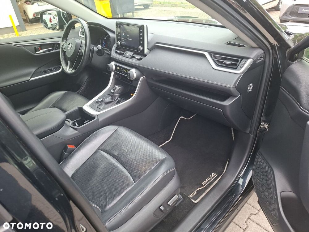 Toyota RAV4 - 13