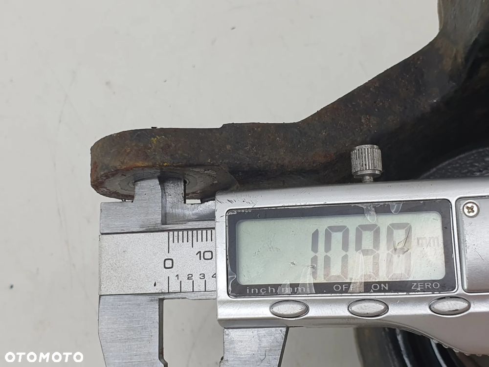 ZWROTNICA PRZOD TGB BLADE 250 - 13