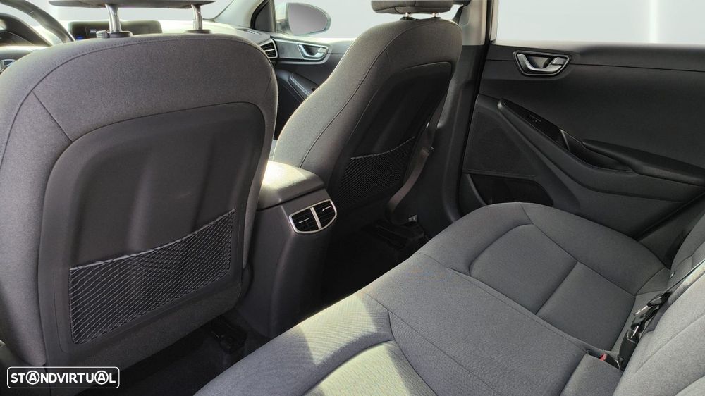 Hyundai Ioniq 1.6 GDI HEV - 14