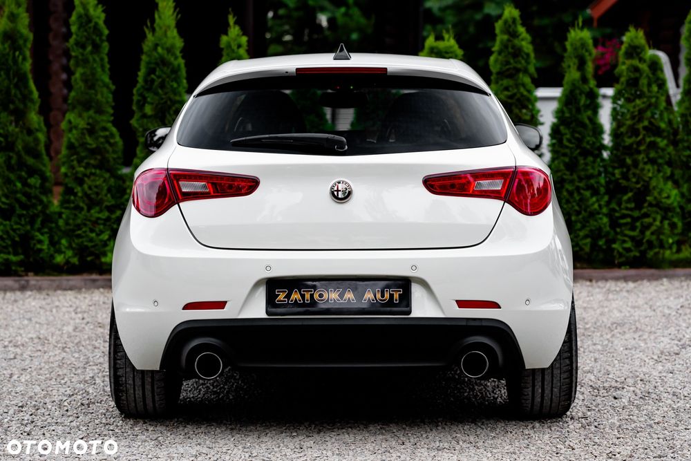Alfa Romeo Giulietta 1750 TBi QV TCT - 13