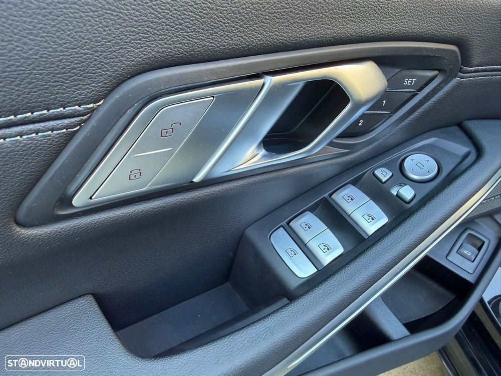 BMW M340 d xDrive - 32