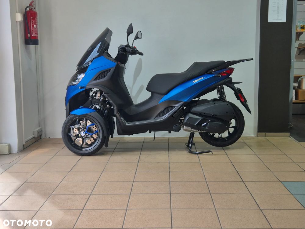Piaggio MP-3 - 1