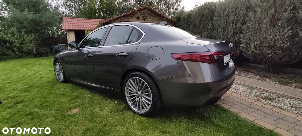 Alfa Romeo Giulia 2.2 D Turbo Super - 5