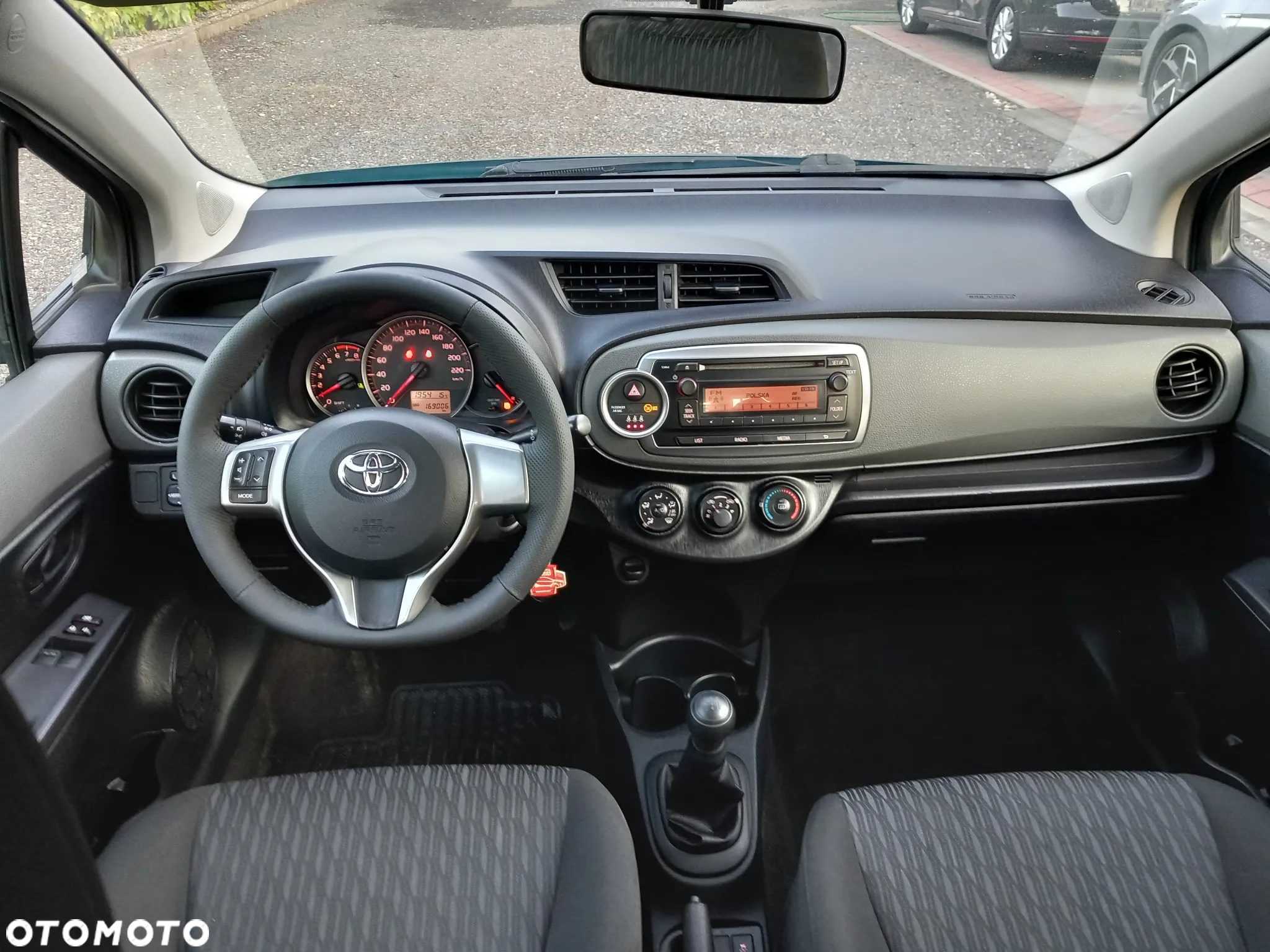 Toyota Yaris 1.0 VVT-i - 13