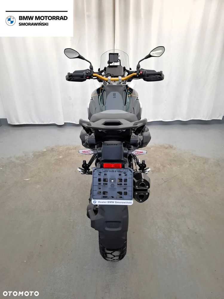 BMW R - 7