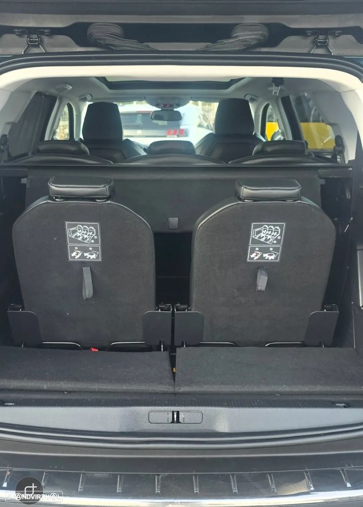 Peugeot 5008 1.5 BlueHDi Allure Pack EAT8 - 21