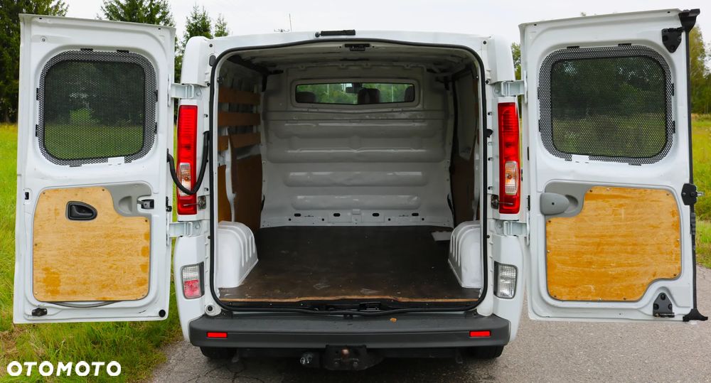 Opel Vivaro - 12