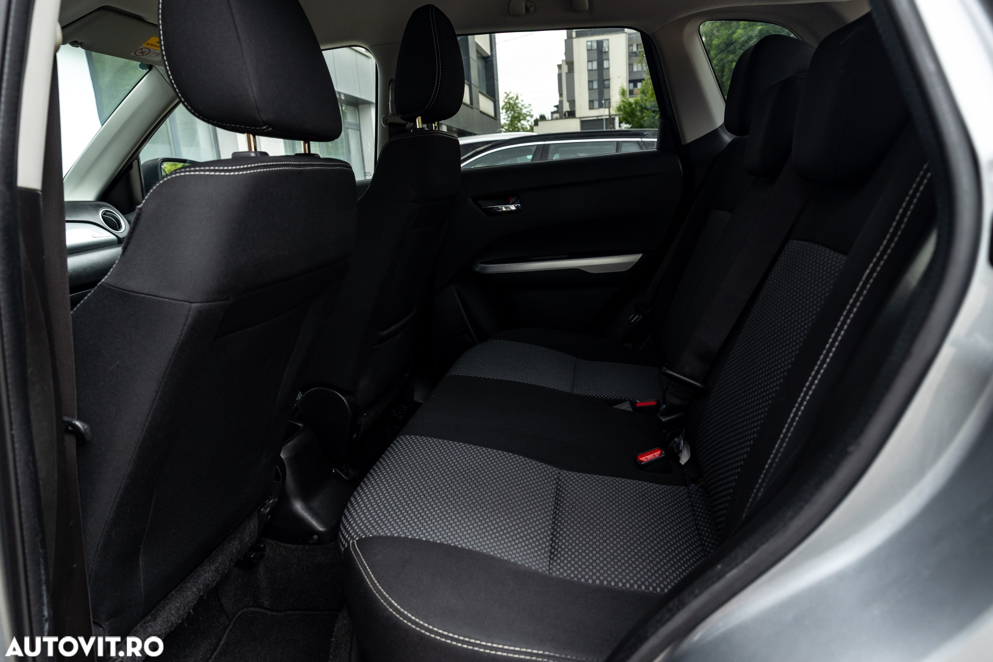 Suzuki Vitara 1.6 DDIS (4x4) Allgrip Comfort+ - 13