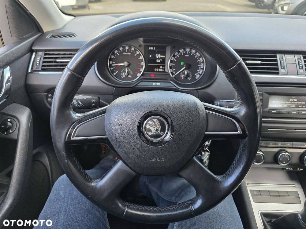 Skoda Octavia 1.6 TDI DPF Fun - 8