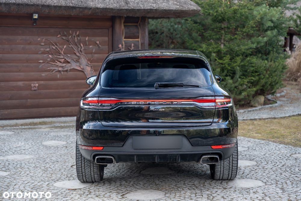 Porsche Macan Standard - 18