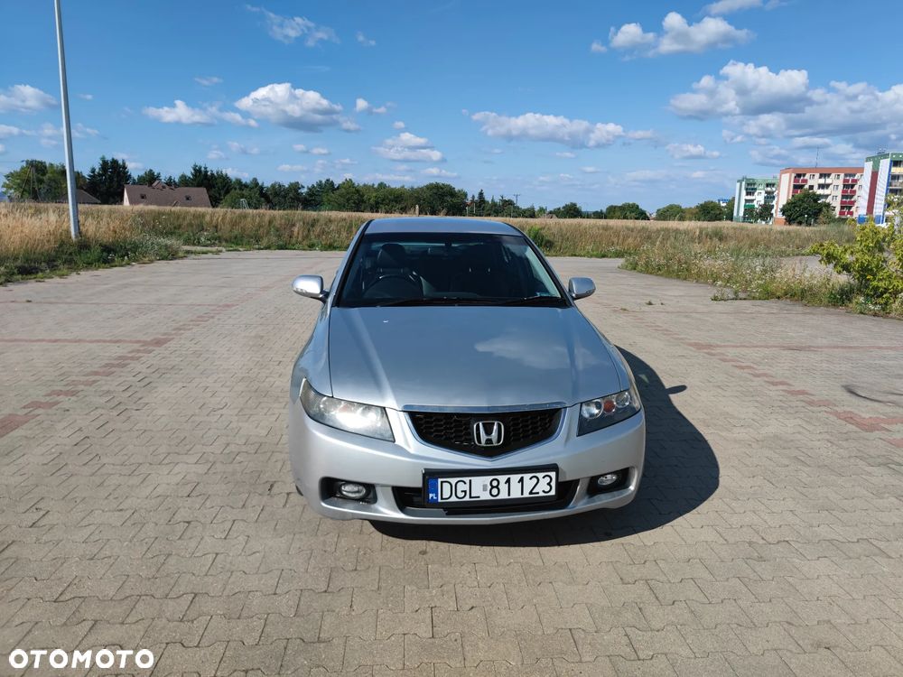 Honda Accord 2.0 Sport - 1