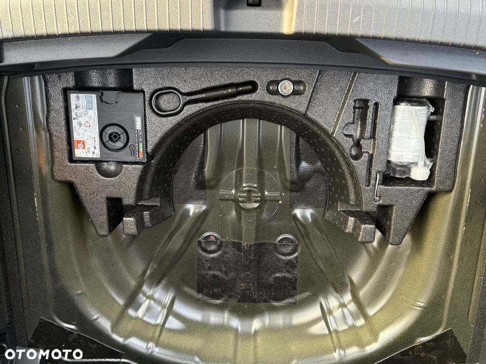 Volkswagen T-Roc 2.0 TDI SCR DSG R-Line - 8