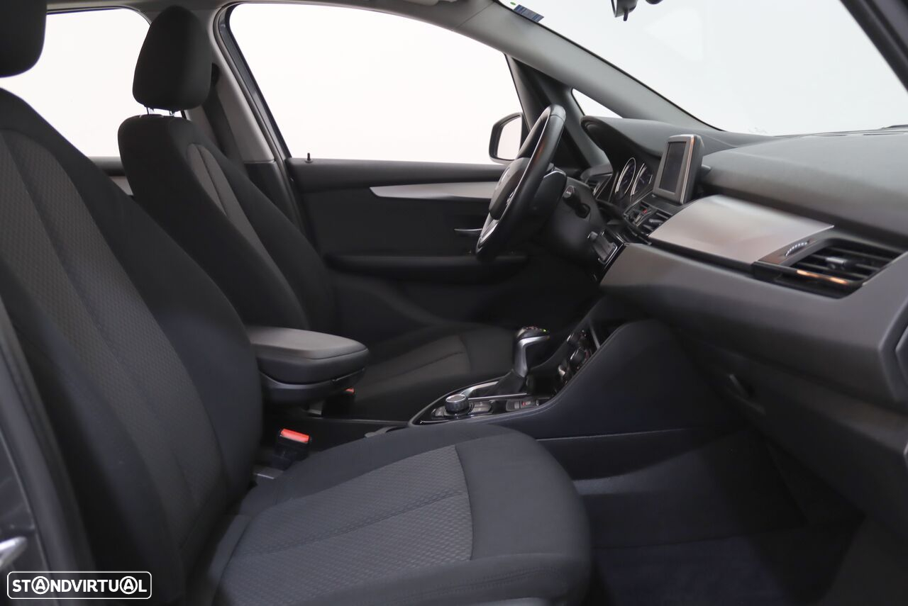 BMW 225xe Active Tourer - 7