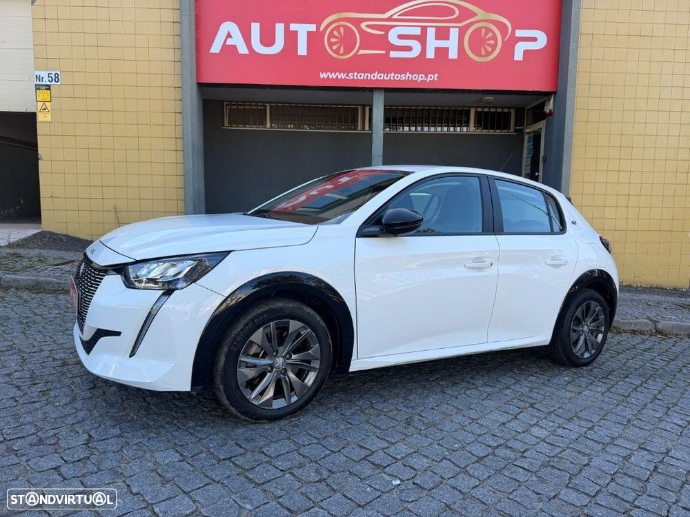 Peugeot e-208 - 4