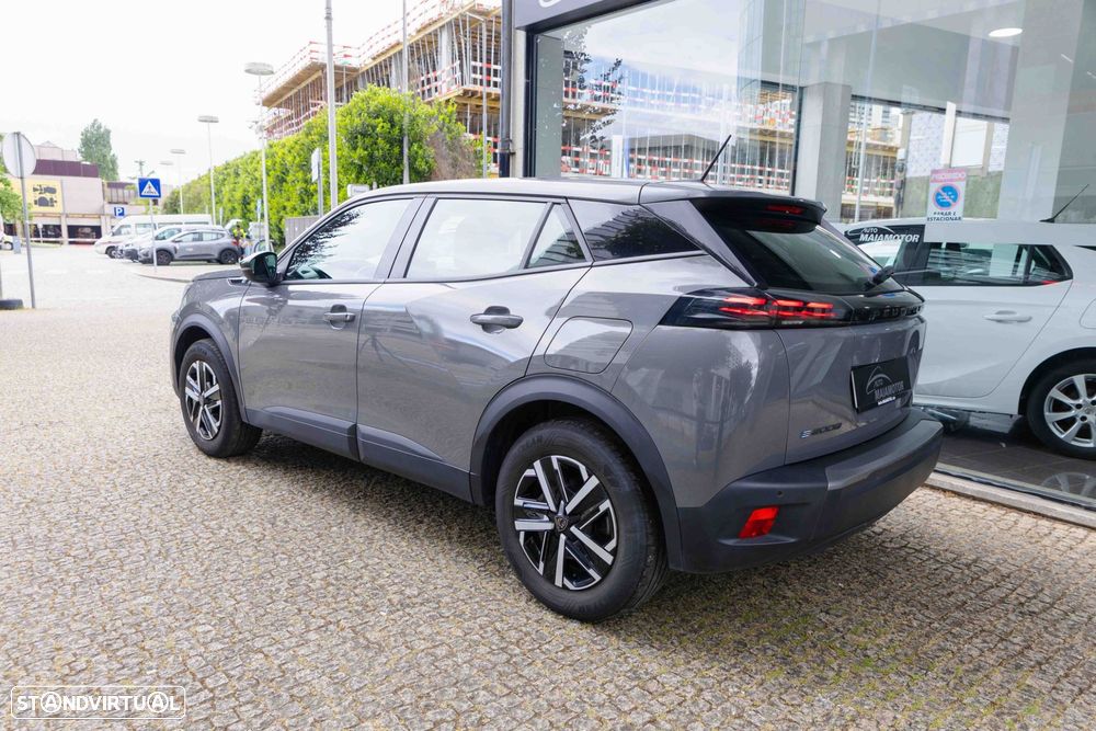 Peugeot e-2008 54 kWh Active - 21