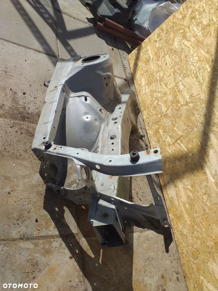 CELICA VI 6 podłużnica prawa wzmocnienie ćwiartka - 2