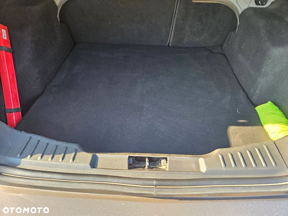 Ford Focus 1.6 Gold X - 19