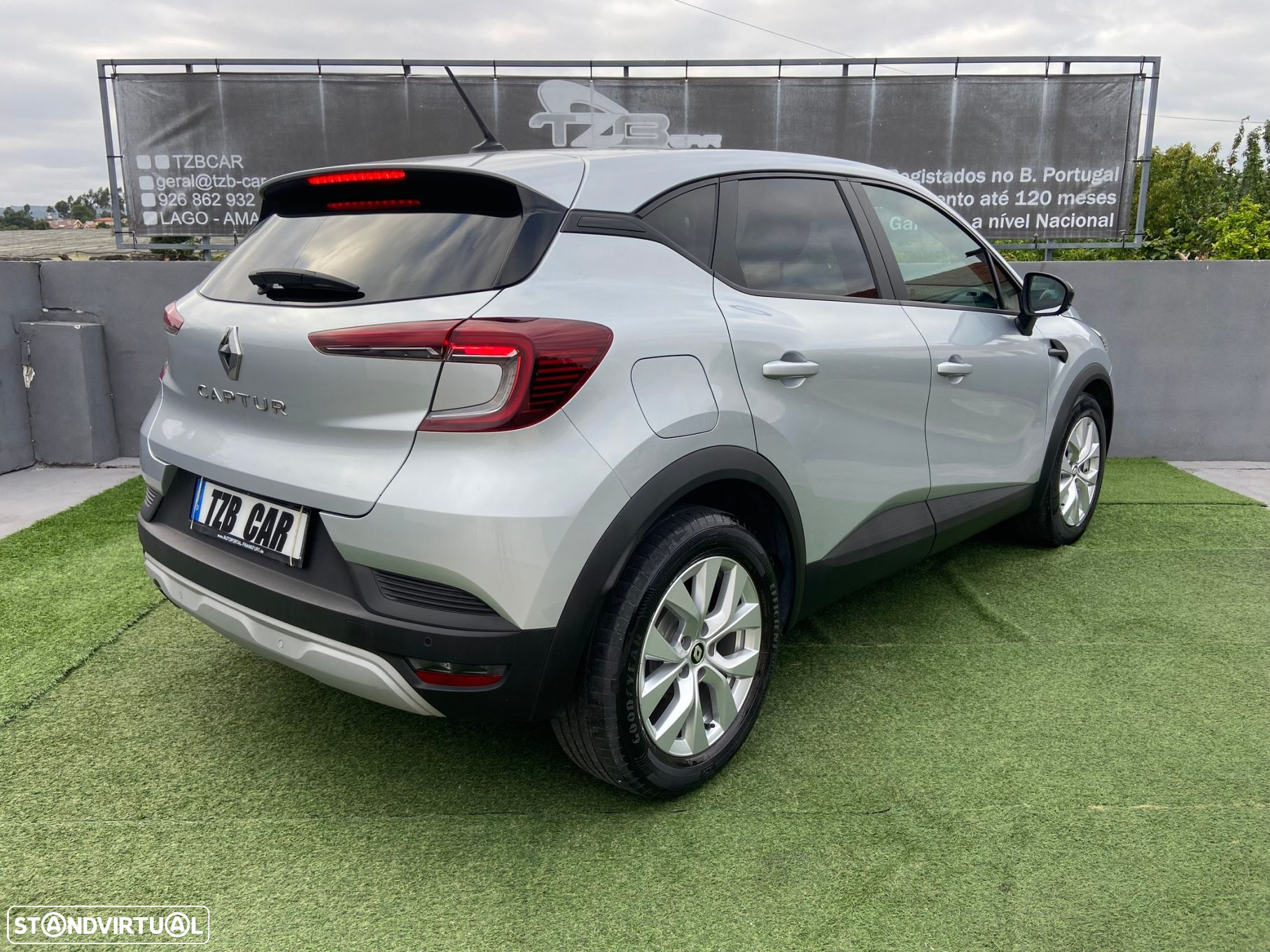 Renault Captur 1.0 TCe Equilibre Bi-Fuel - 6