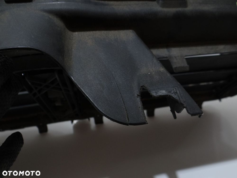 KIEROWNICA POWIETRZA BMW F10 F11 LCI M PAKIET 8049681 (16794736) - 4