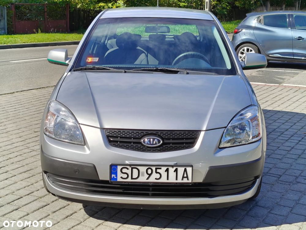 Kia Rio 1.4 Optimum + - 29