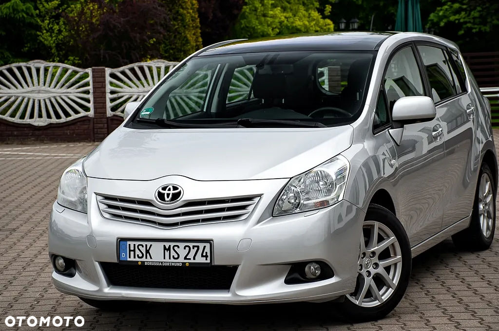 Toyota Verso 1.8 Premium 7os - 7