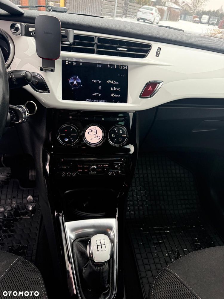 Citroën DS3 1.6 e-HDi SoChic - 8