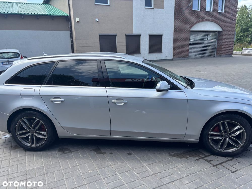 Audi A4 Avant 3.0 TDI DPF quattro Ambiente - 4