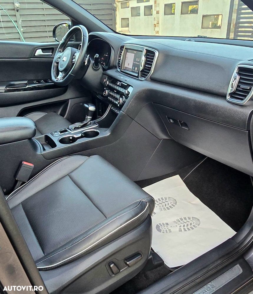 Kia Sportage 2,0 CRDI AWD Aut. GT Line - 14