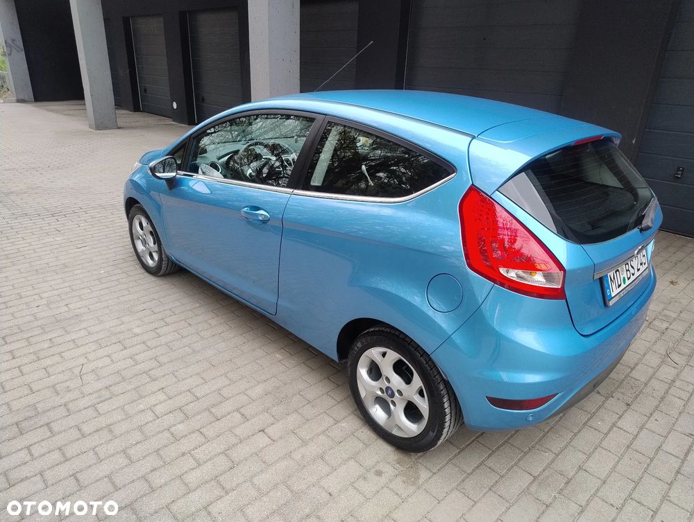 Ford Fiesta 1.4 Titanium - 4