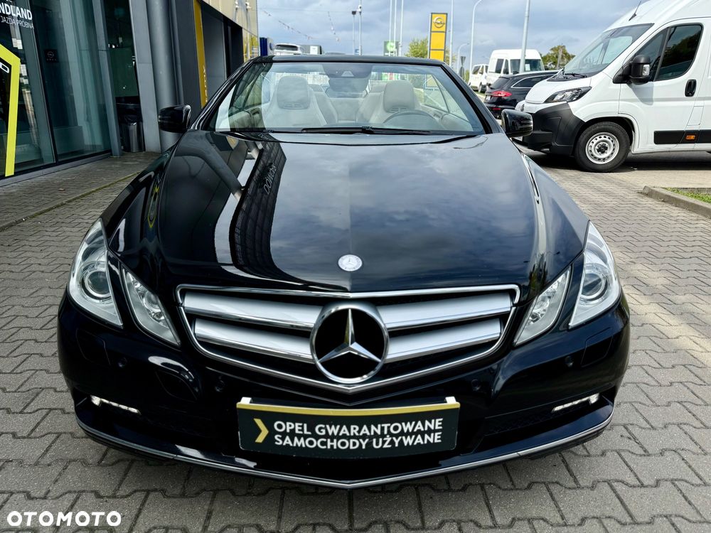 Mercedes-Benz Klasa E 200 BlueEFFICIENCY 7G-TRONIC Elegance - 8