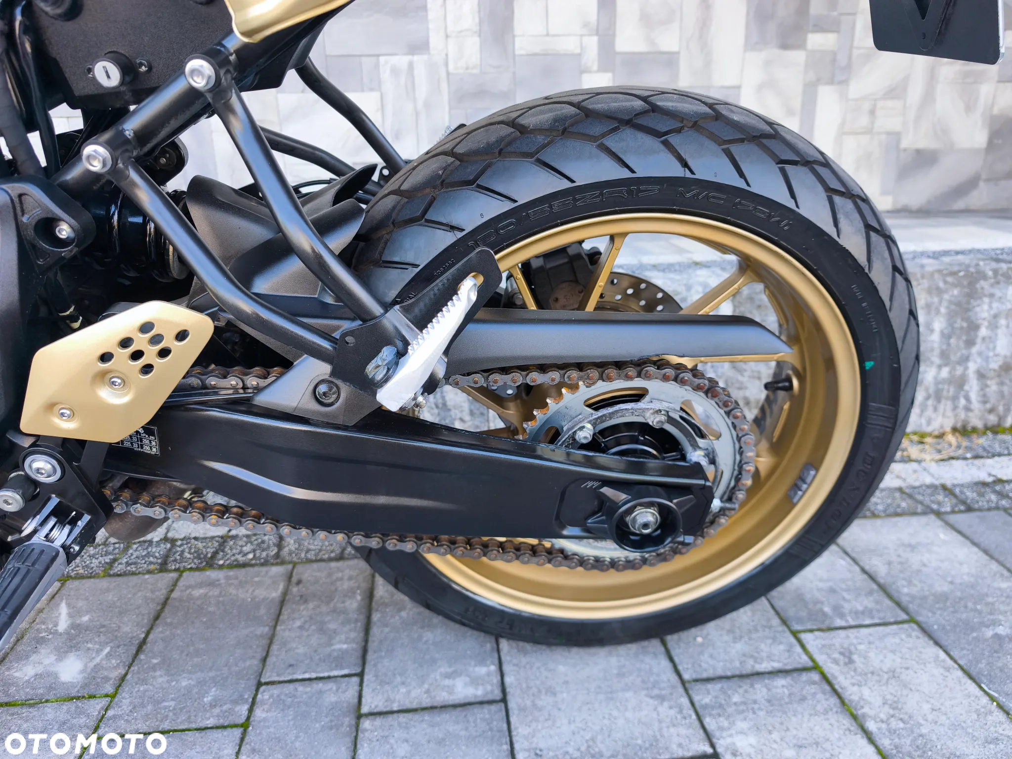 Yamaha XSR - 22