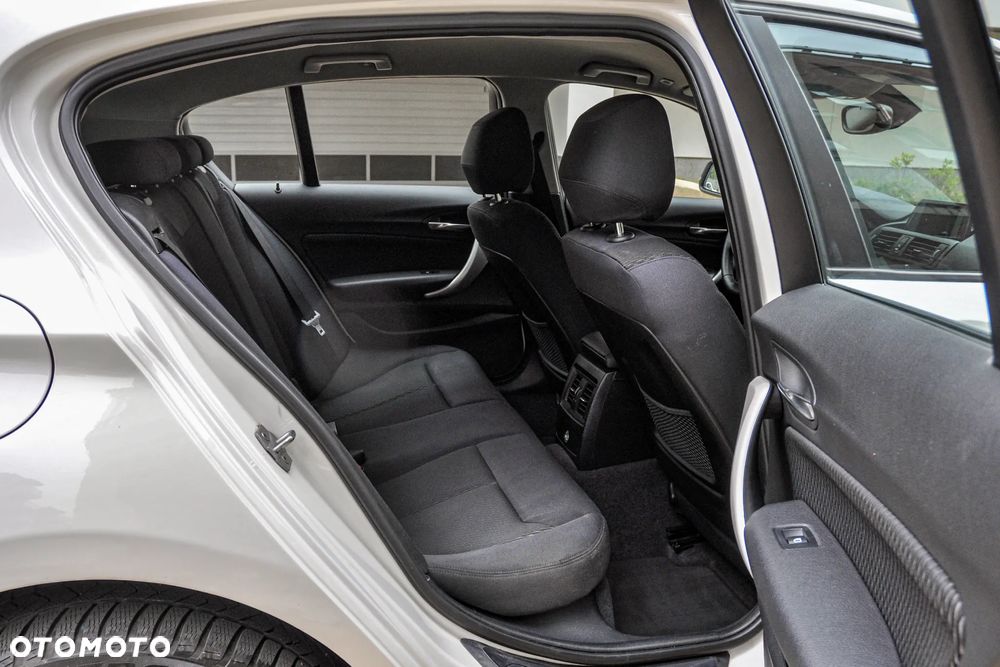 BMW Seria 1 - 12