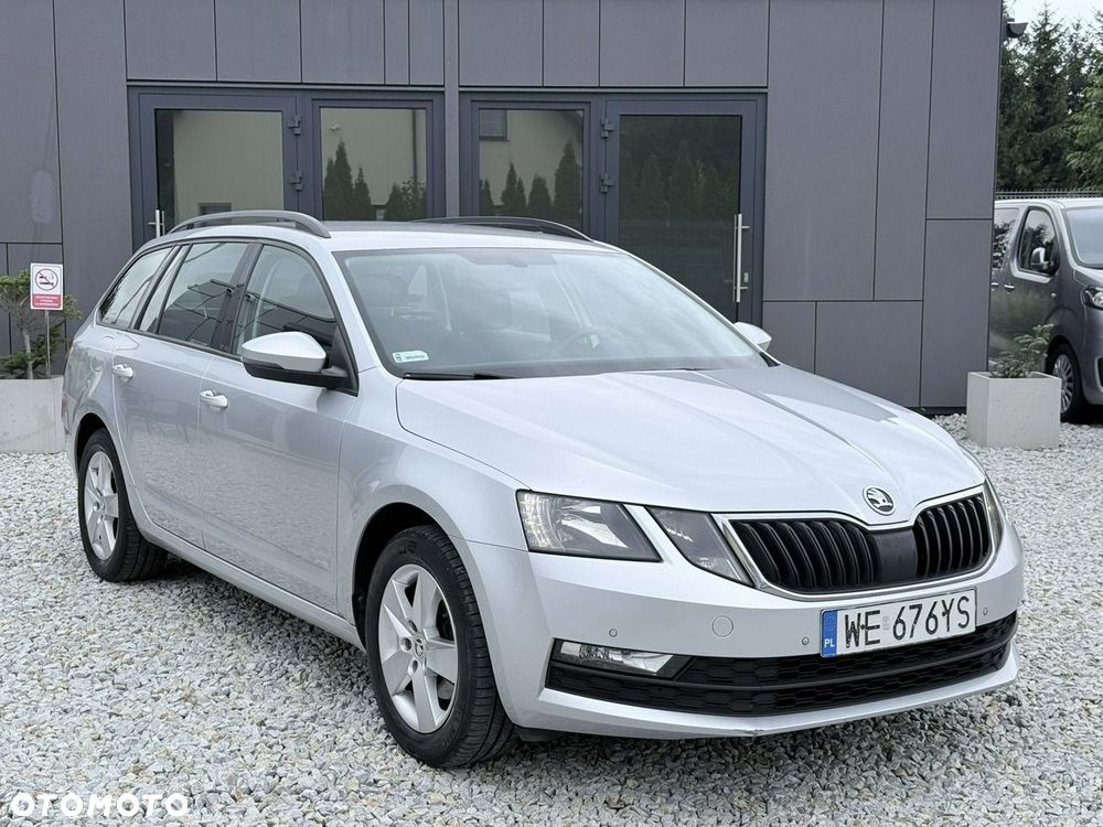 Skoda Octavia - 3