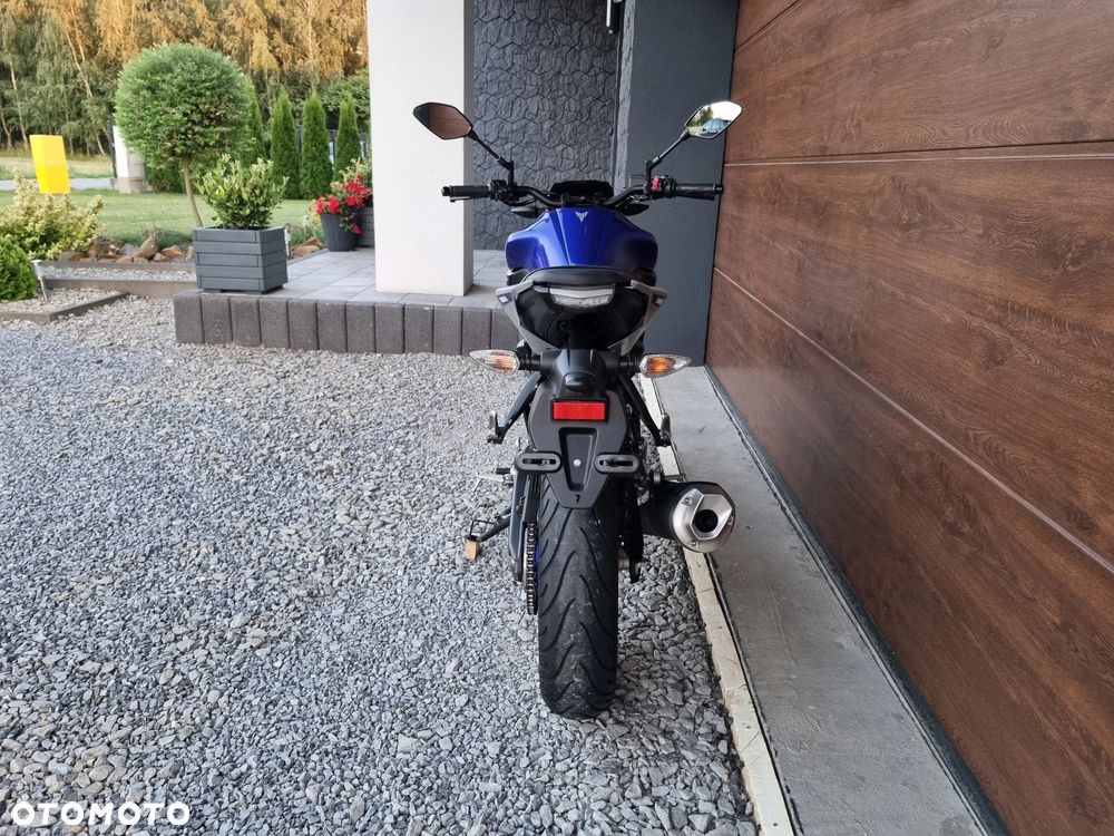 Yamaha MT - 6