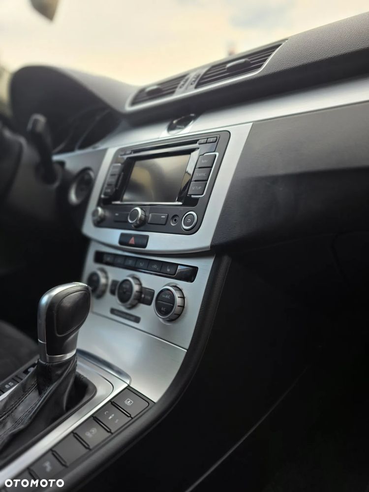 Volkswagen CC 2.0 TDI DPF BMT DSG - 9