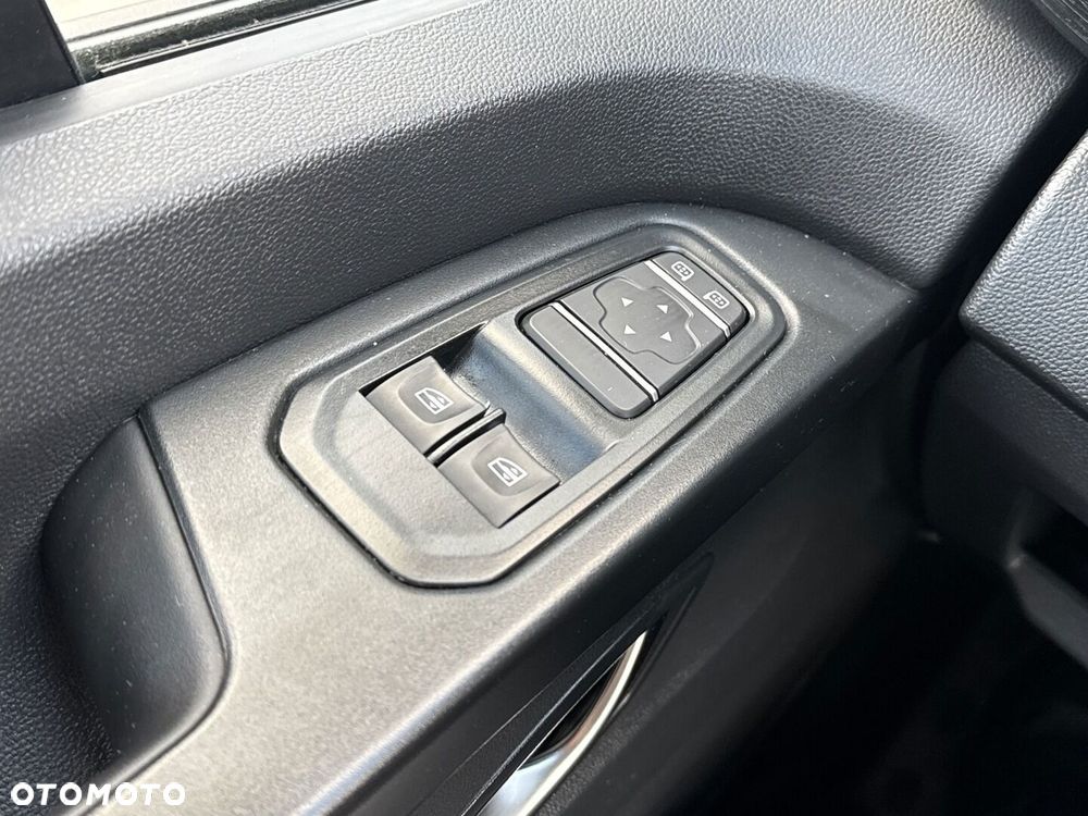 Renault Trafic - 28