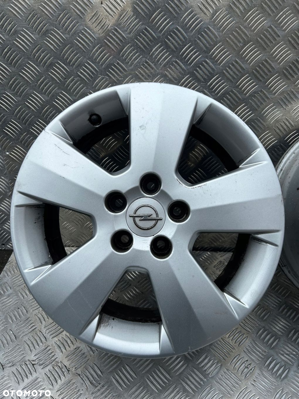 FELGI OPEL 6.5jX16 ET41 5x100 65605 - 2