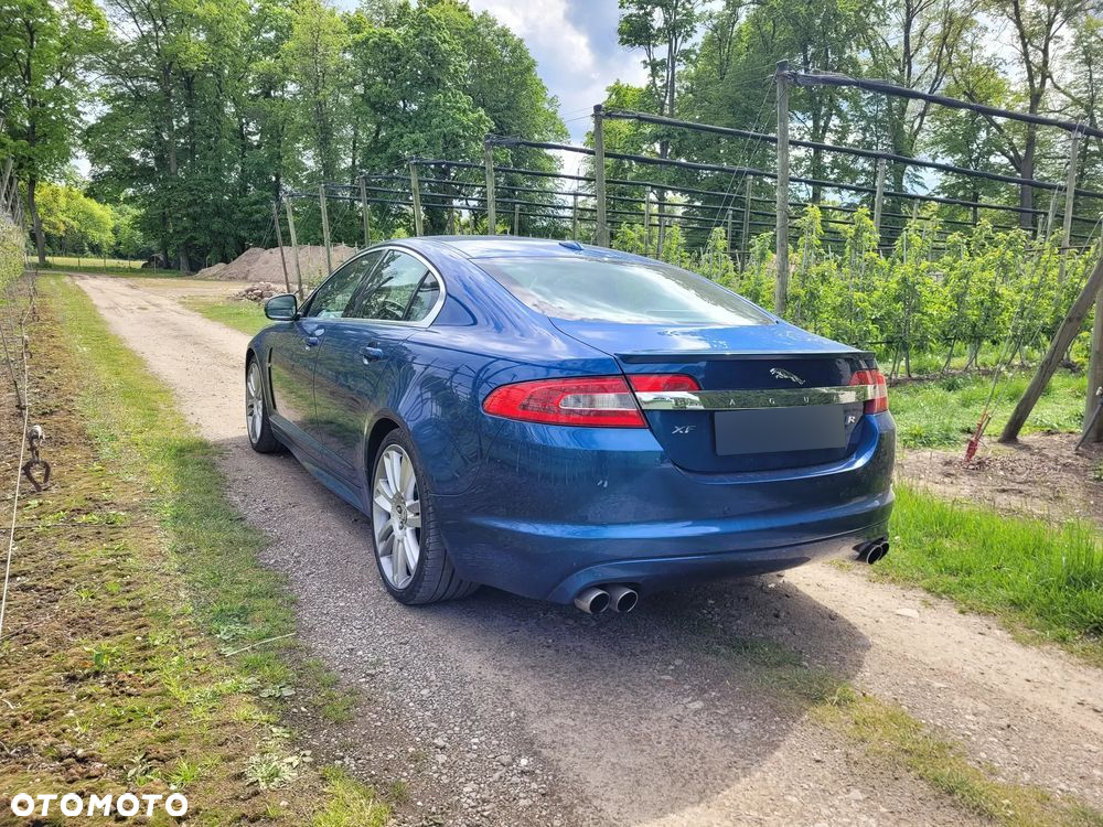 Jaguar XF XFR - 10
