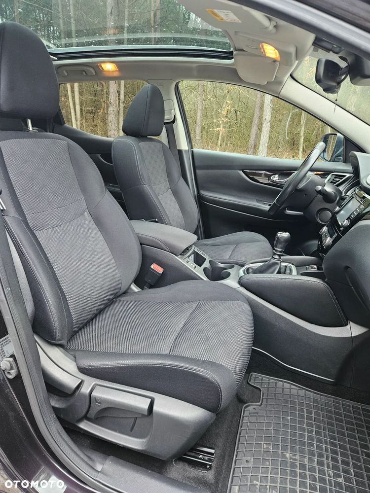 Nissan Qashqai 1.6 DIG-T N-Connecta - 8