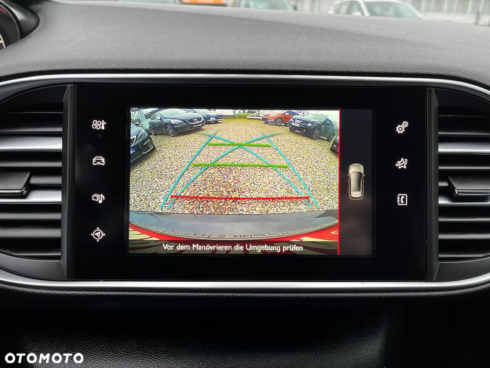 Peugeot 308 BlueHDi 150 EAT6 Stop & Start GT-Line Edition - 26