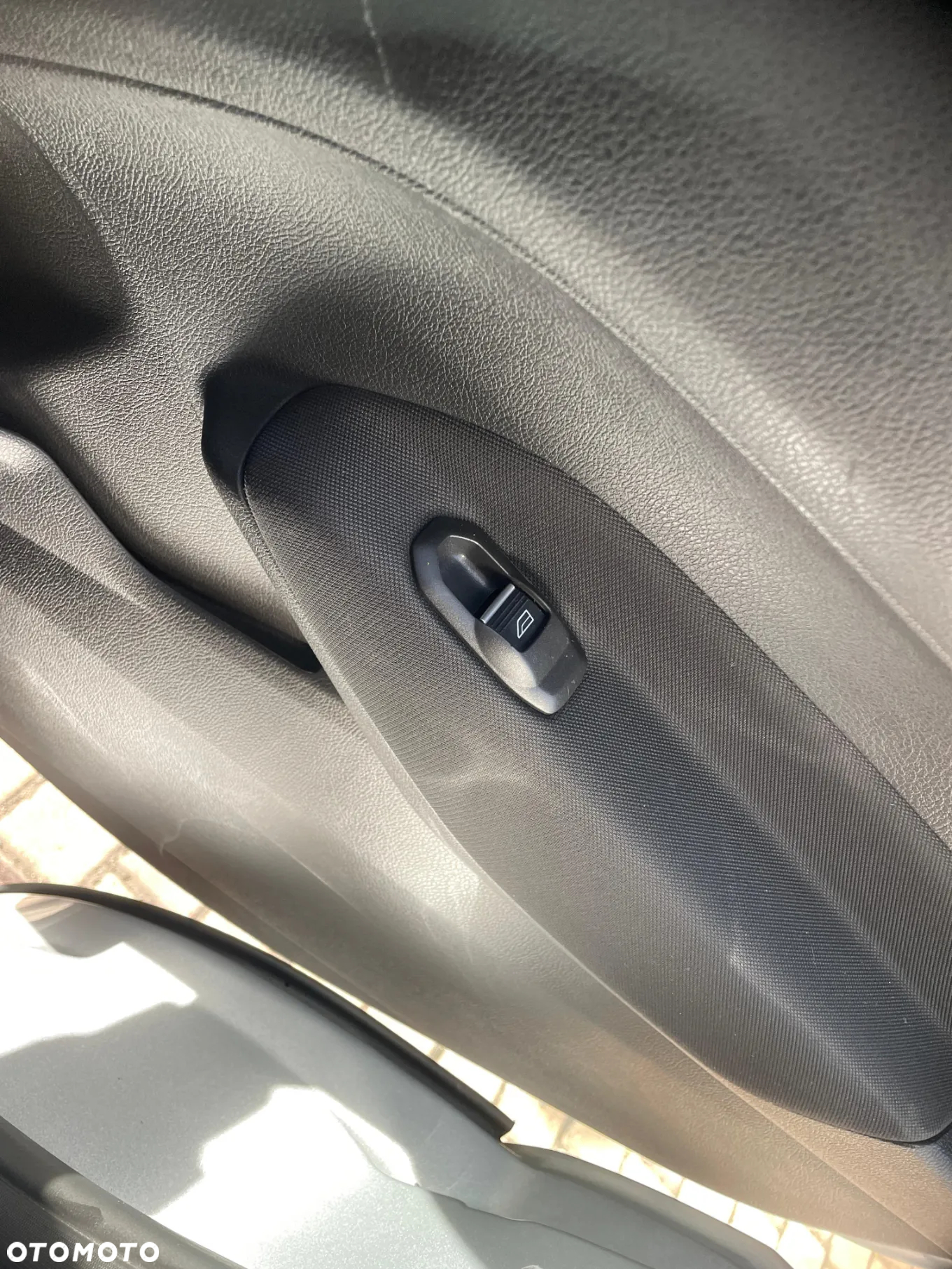 Ford Tourneo Connect - 17